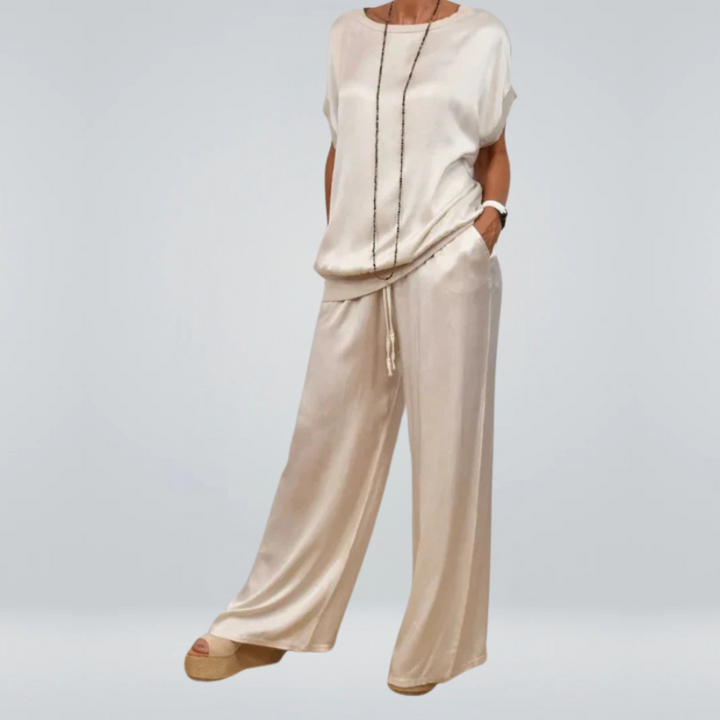 VERA | ELEGANT TWO-PIECE SUIT