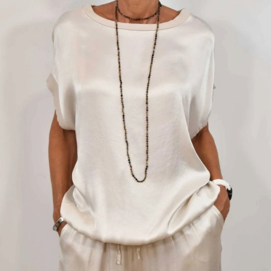 VERA | ELEGANT TWO-PIECE SUIT