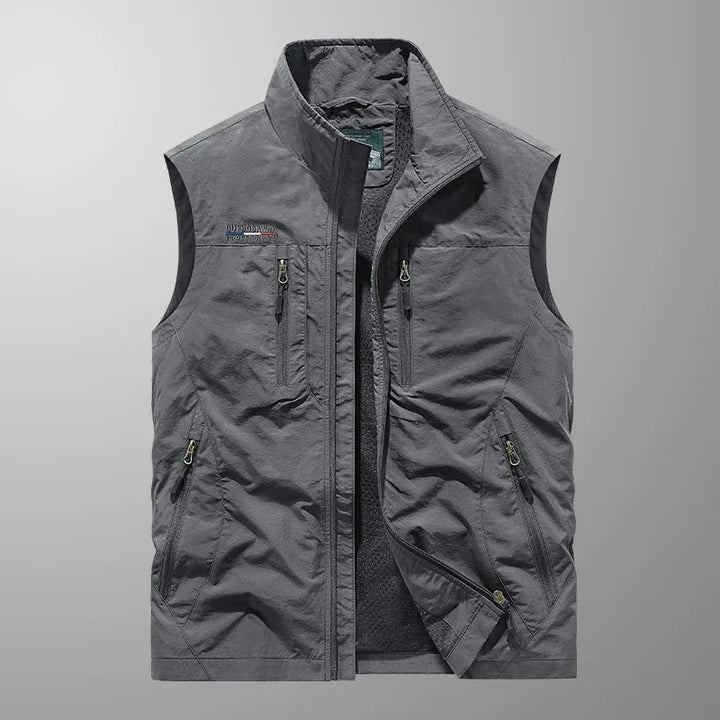 VINN | ELEGANT KNITTED VEST