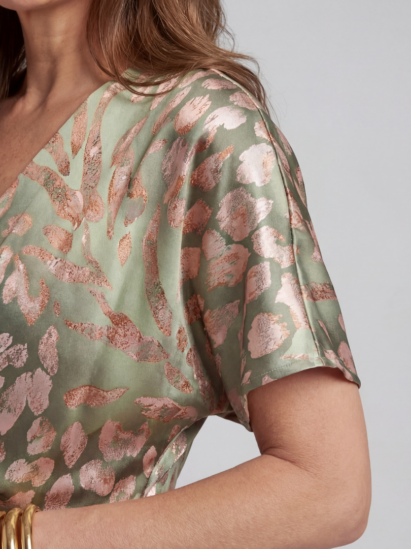 Coralie | Midi Dress with Abstract Print, V-Neck, and Twisted Waist
