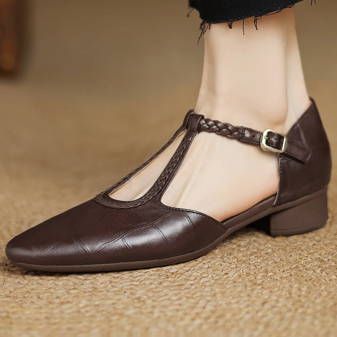 Freya | Classic Strap Shoes