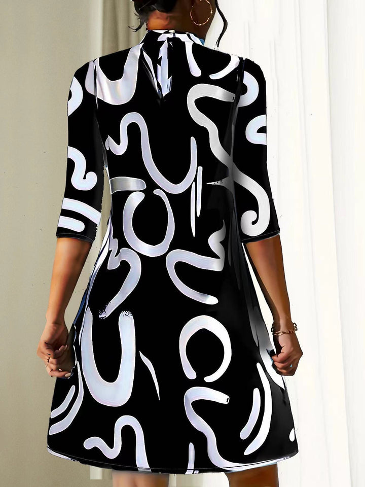 Romilly | Elegant Round Neck Dress