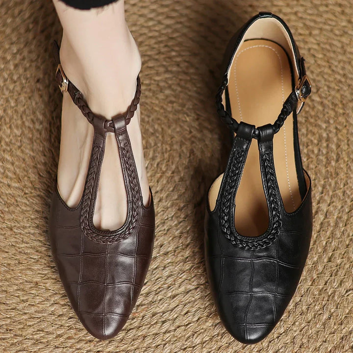 Freya | Classic Strap Shoes