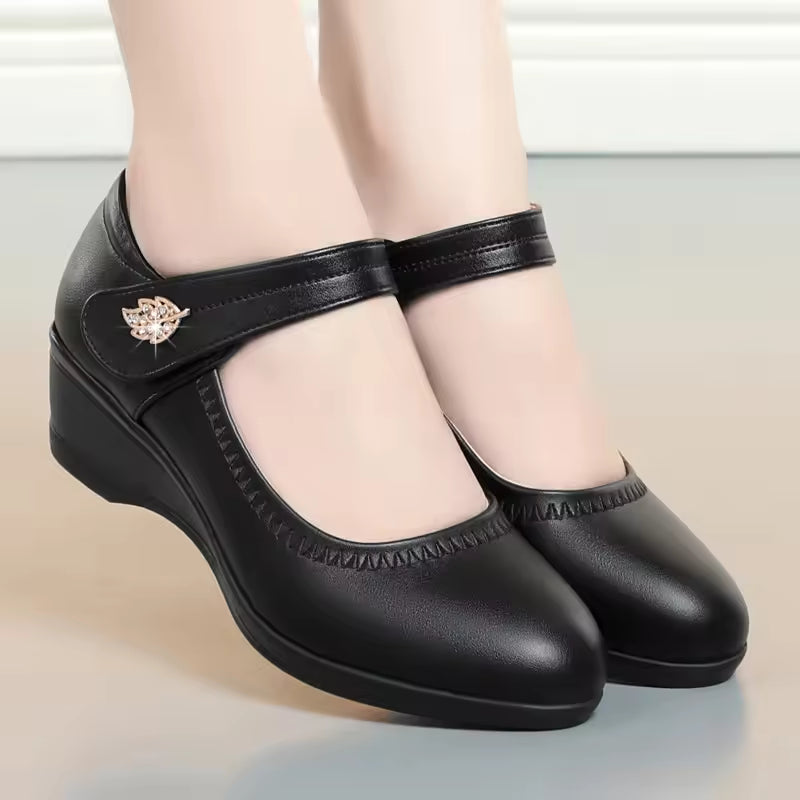 Amelia | Casual Round Toe Soft Leather Shoes