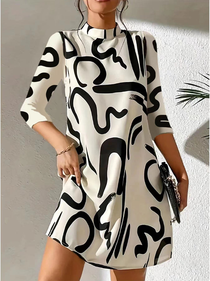 Romilly | Elegant Round Neck Dress