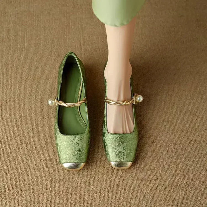 Daisy | Vintage Braided Pearl Strap Shoes